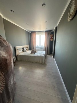 2-к квартира, 20/24 эт., 54м²