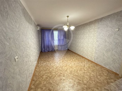 2-к квартира, 2/5 эт., 52м²