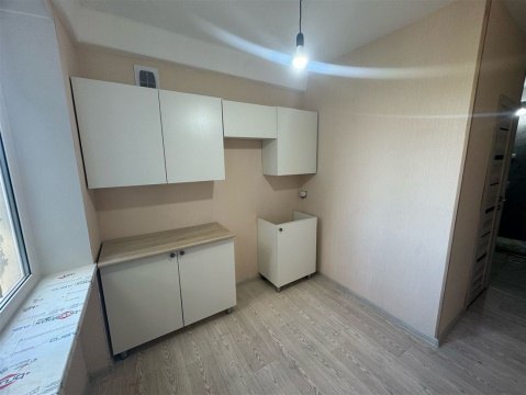 4-к квартира, 6/9 эт., 74м²