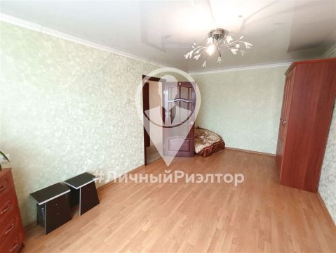 2-к квартира, 8/9 эт., 60м²