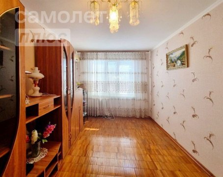 2-к квартира, 5/5 эт., 47м²