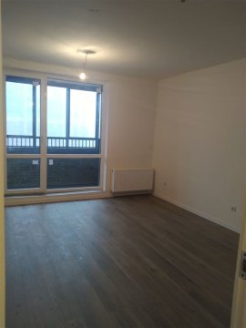 Студия, 13/23 эт., 32м²