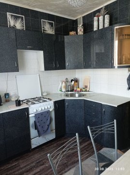 4-к квартира, 4/9 эт., 90м²