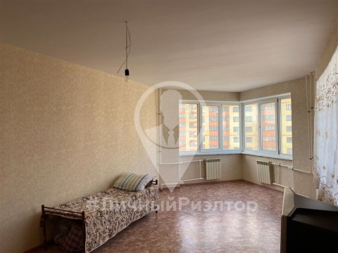 2-к квартира, 10/10 эт., 69м²