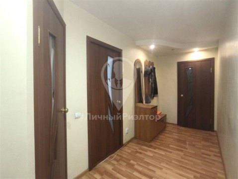 3-к квартира, 5/5 эт., 63м²