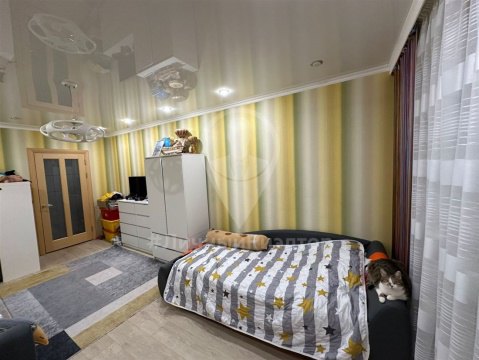 2-к квартира, 8/11 эт., 71м²