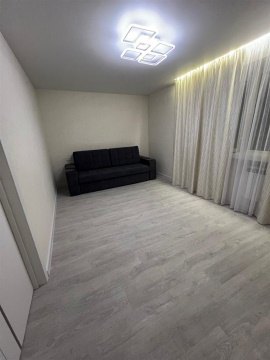 3-к квартира, 3/9 эт., 64м²