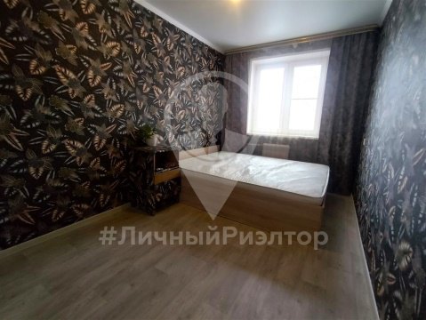 3-к квартира, 5/5 эт., 65м²