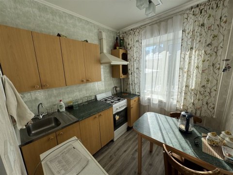 2-к квартира, 2/9 эт., 43м²