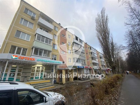 3-к квартира, 2/5 эт., 59м²