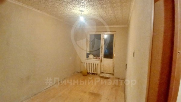 2-к квартира, 9/9 эт., 50м²