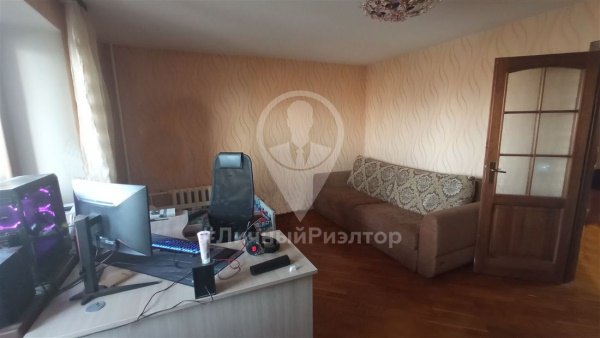 2-к квартира, 9/10 эт., 71м²