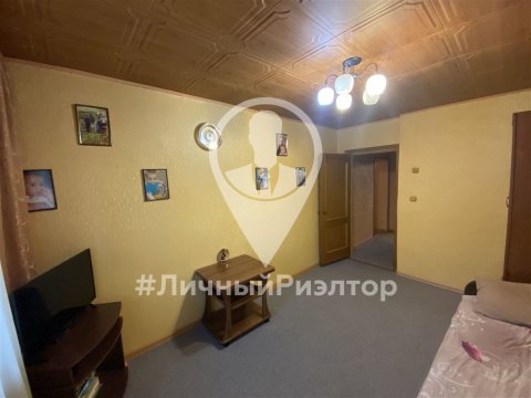 2-к квартира, 3/5 эт., 48м²