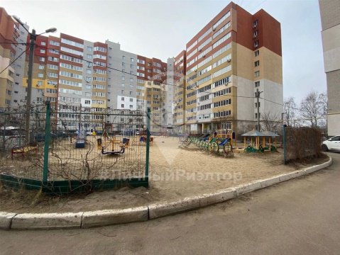 3-к квартира, 2/10 эт., 102м²