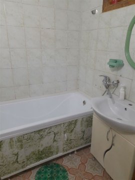 3-к квартира, 1/5 эт., 67м²