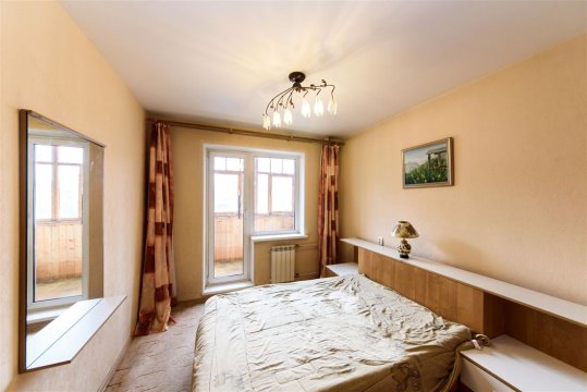 3-к квартира, 6/9 эт., 65м²