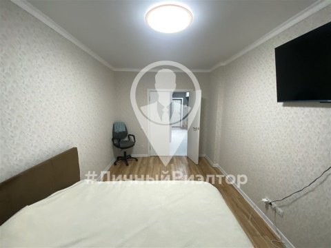 2-к квартира, 8/24 эт., 64м²