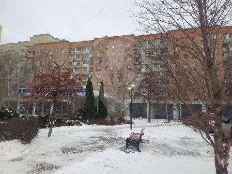 2-к квартира, 4/9 эт., 52м²