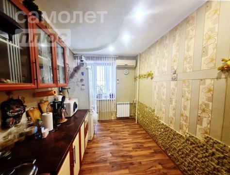 2-к квартира, 4/5 эт., 54м²