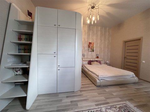 2-к квартира, 5/6 эт., 78м²