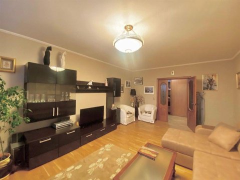 4-к квартира, 17/17 эт., 110м²