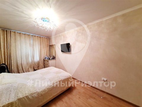 3-к квартира, 8/10 эт., 96м²