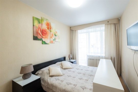 3-к квартира, 2/10 эт., 78м²