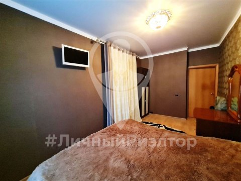 3-к квартира, 8/10 эт., 96м²