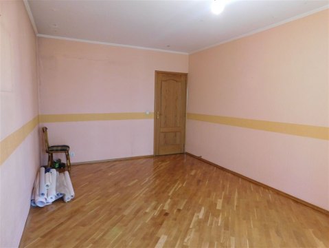 3-к квартира, 4/10 эт., 95м²