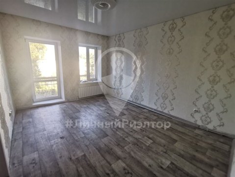 3-к квартира, 2/2 эт., 52м²