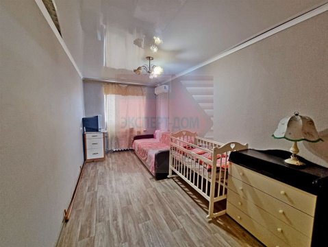 3-к квартира, 5/5 эт., 57м²