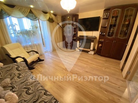 3-к квартира, 5/11 эт., 90м²