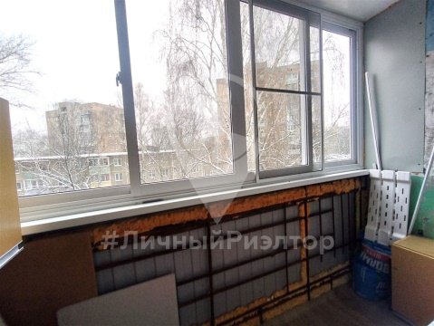 3-к квартира, 5/5 эт., 65м²