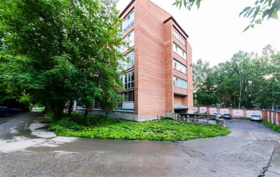 3-к квартира, 5/5 эт., 106м²