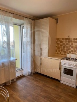 1-к квартира, 9/10 эт., 49м²