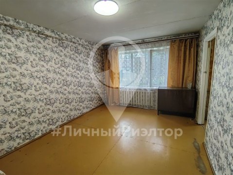 3-к квартира, 1/3 эт., 58м²