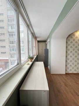 4-к квартира, 3/10 эт., 80м²