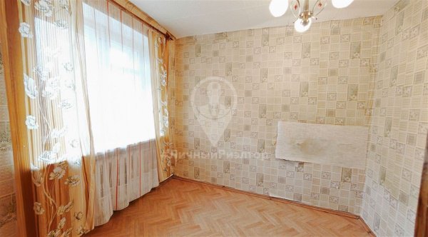 3-к квартира, 4/4 эт., 42м²