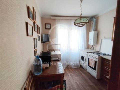 2-к квартира, 4/4 эт., 44м²