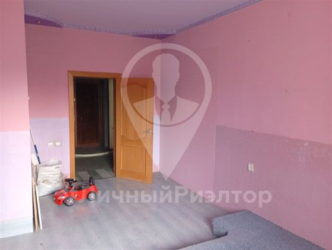 4-к квартира, 3/3 эт., 150м²