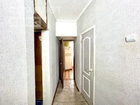 3-к квартира, 5/5 эт., 57м²