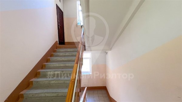 1-к квартира, 8/10 эт., 42м²