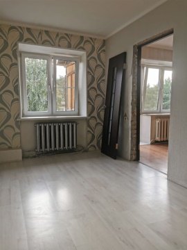 2-к квартира, 5/5 эт., 42м²