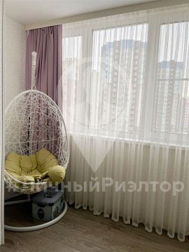 2-к квартира, 7/8 эт., 63м²