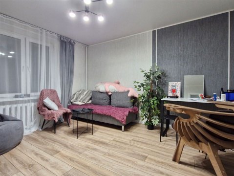 2-к квартира, 12/12 эт., 40м²