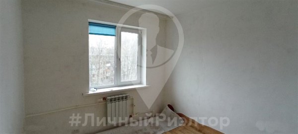 3-к квартира, 5/5 эт., 48м²