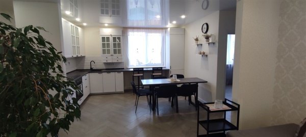 3-к квартира, 13/18 эт., 80м²