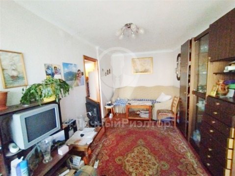 2-к квартира, 4/4 эт., 44м²