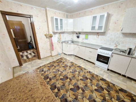 1-к квартира, 5/10 эт., 48м²