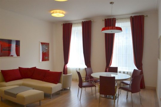 4-к квартира, 3/5 эт., 162м²